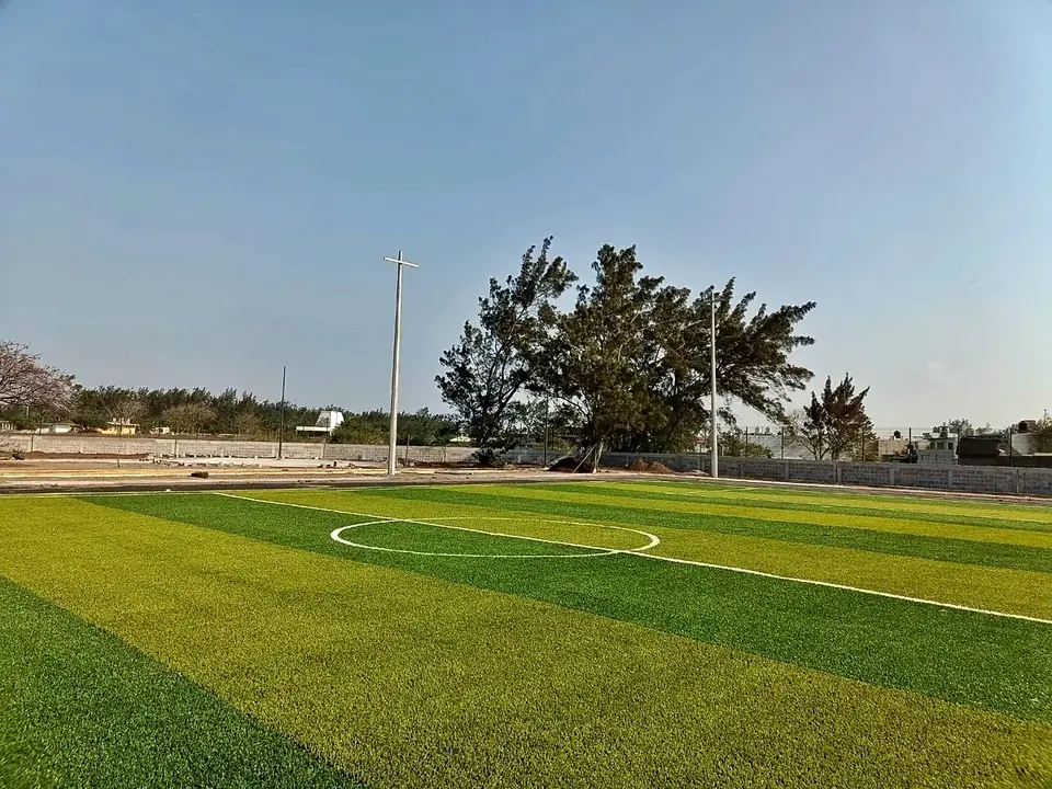 Cancha de fútbol 7 en la Unidad Deportiva la Pineda, Veracruz