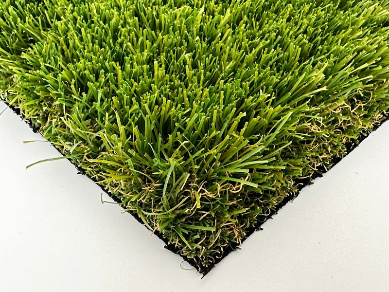 pasto sintético Easy Emerald 60 mm para jardines premium · EasyGarden by Sportmaster