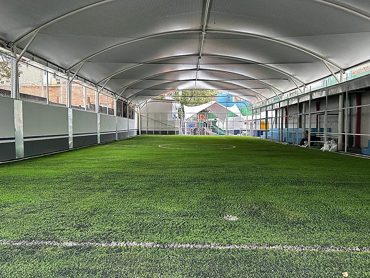 Cancha de fútbol 5 con pasto sintético en Miguel Hidalgo, Ciudad de México