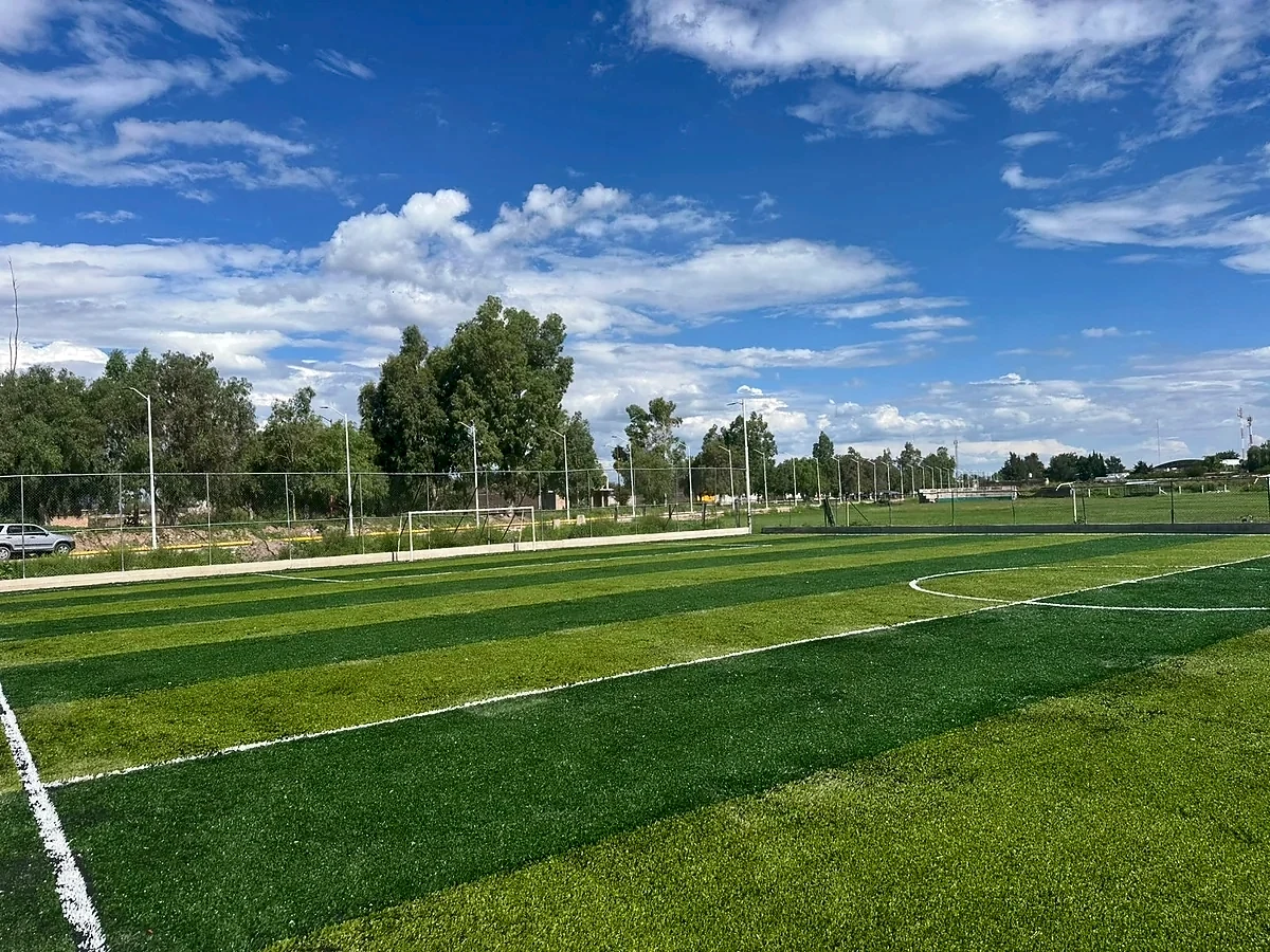 Cancha de fútbol 7 con pasto sintético en Cancha la Prepa, Canatlán