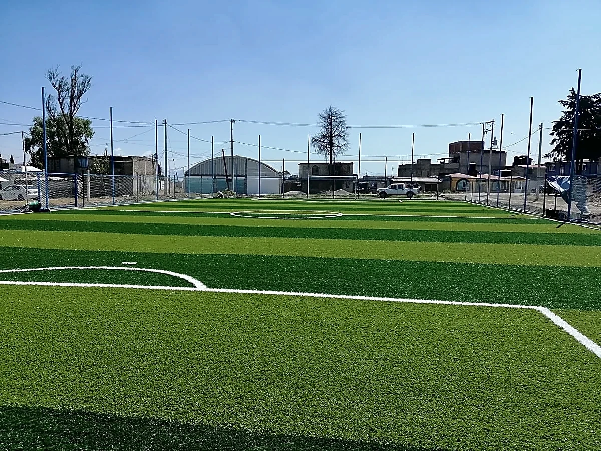 Cancha de fútbol 7 con pasto sintético en Campo Deportivo San Pablo Autopan, San Pablo Autopan (Toluca)