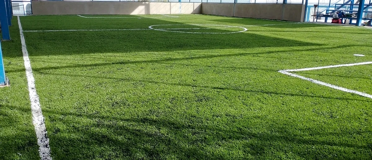 Cancha de fútbol 7 con pasto sintético en Lassalle, Guanajuato
