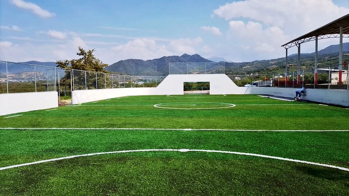 Cancha de fútbol rápido con pasto sintético en Cancha Localidad Santa Ana, Santa Ana de Guerrero