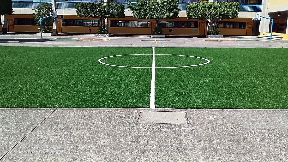 Cancha de fútbol 7 en el Colegio Miraflores, Cuernavaca