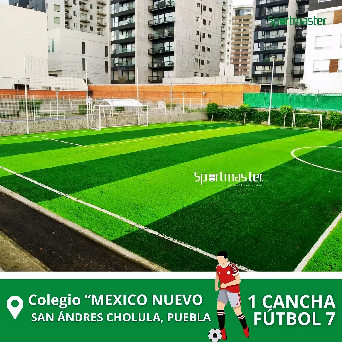 Cancha de fútbol 7 con pasto sintético en Colegio México Nuevo, San Andrés Cholula, Puebla: otra vista de la cancha de fútbol 7