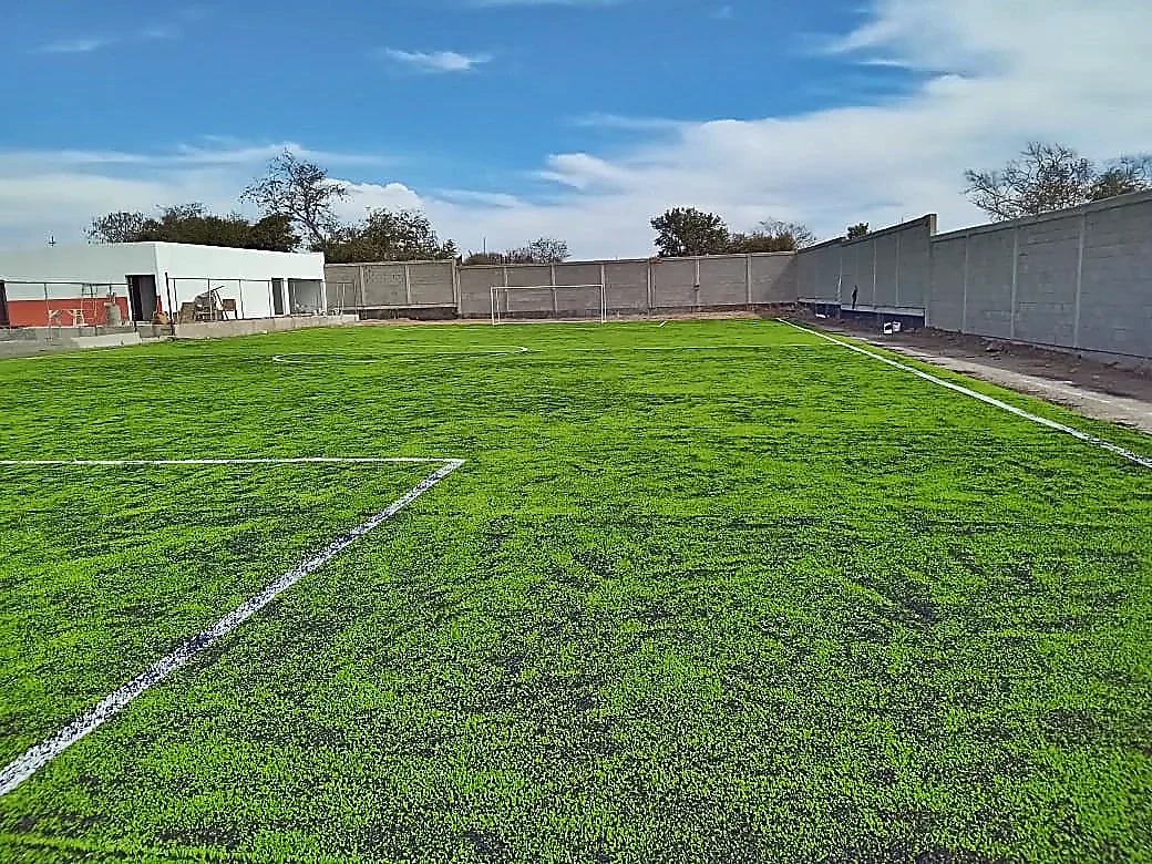 Pasto sintético en Culiacán y Sinaloa: Cancha de fútbol 7 en Campestre 53, Mazatlán