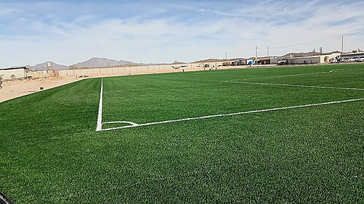 Pasto sintético en Hermosillo y Sonora: Cancha de fútbol soccer en Instalaciones de la SEDENA, Caborca