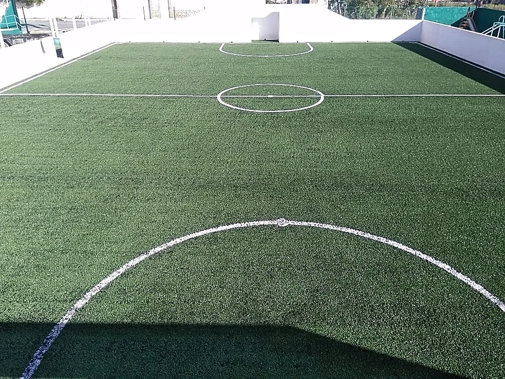 Cancha de fútbol 5 con pasto sintético en Campo Deportivo Nuevo Amanecer, Ciudad Mier