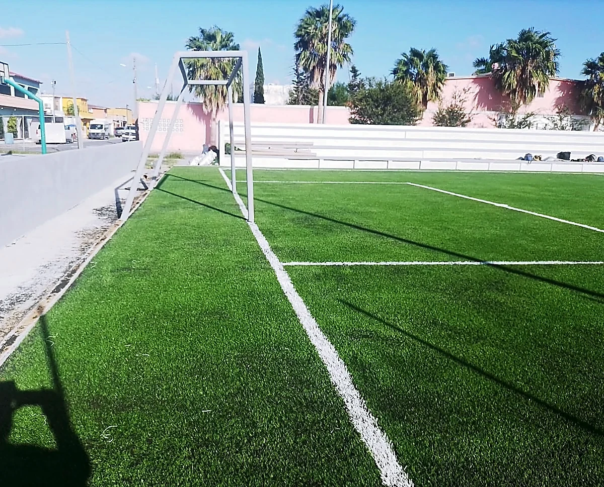 Cancha de fútbol 7 con pasto sintético en Solmex, Matamoros, Tamaulipas: otra vista de la cancha de fútbol 7